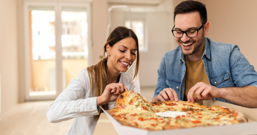  How to create a customer loyalty program in your pizzeria select rewards image